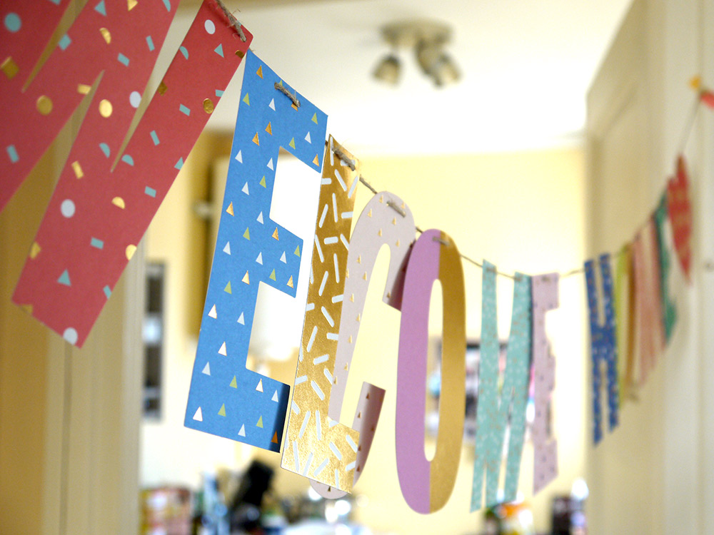 Paper Poetry 'Welcome Home' garland